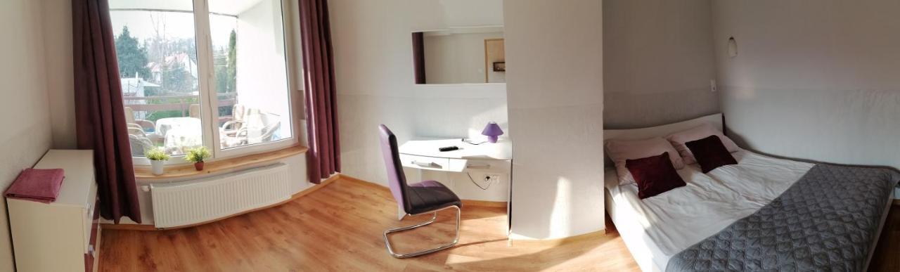 Apartament Wiosenna マルボルク エクステリア 写真