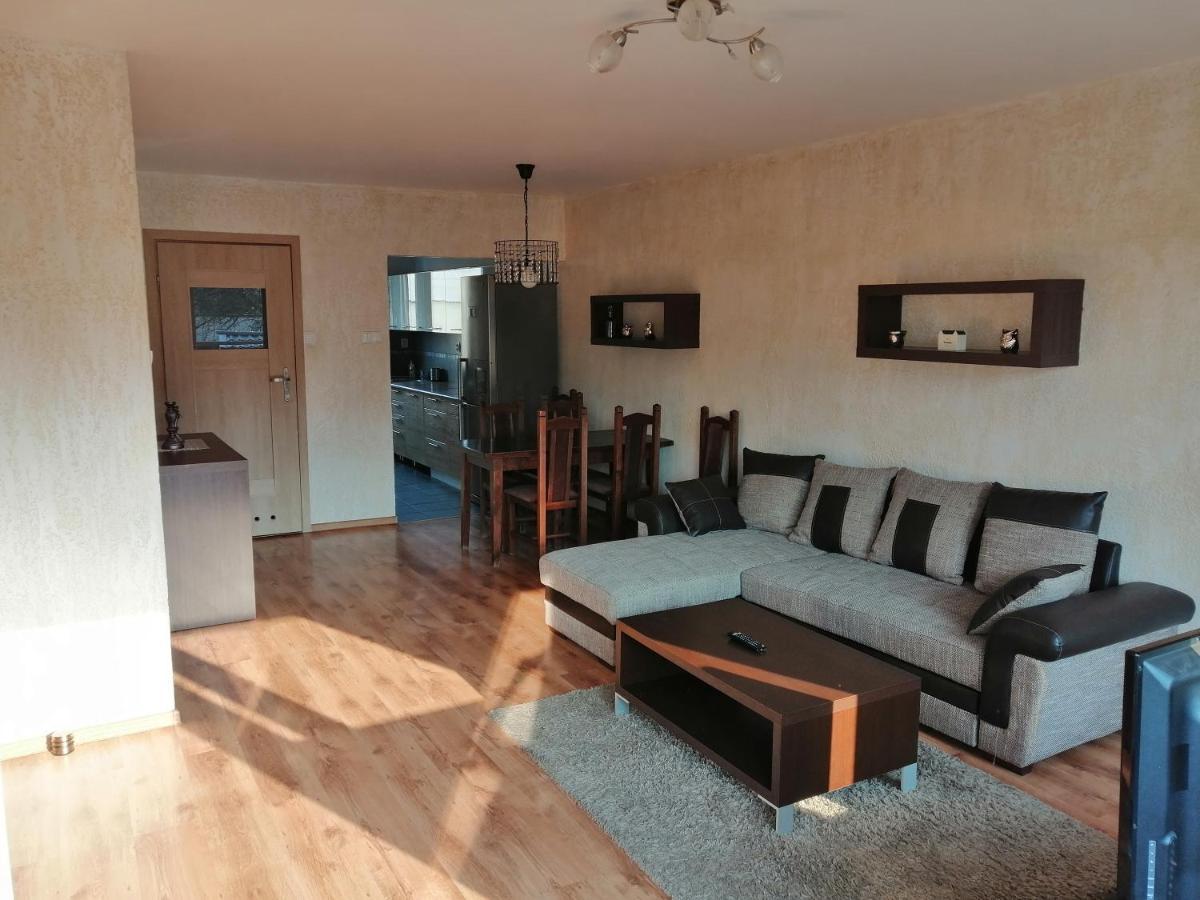 Apartament Wiosenna マルボルク エクステリア 写真